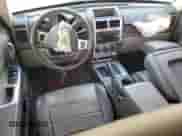 2008 Dodge Nitro SLT с VIN 1D8GT58K88W127985, выставлен на аукционе Copart как лот 79306034 с пробегом 161 385 миль миль и Списание • Salvage title. История ставок и продаж доступна на DreamBid. Изображение 8.