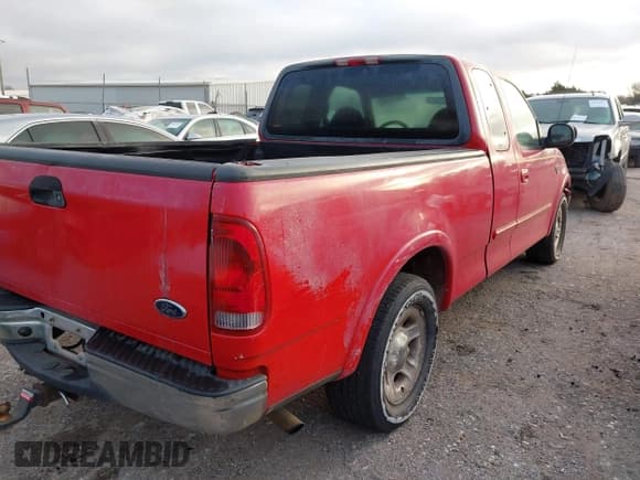 ✅ 2000 Ford F-150 XL • VIN: 2FTRX17L1YCB16577 • Lot: 41121269. Listed on IAAI with Not provided. Free auction sales archive from the USA and detailed vehicle history report at DreamBid. Image 4.