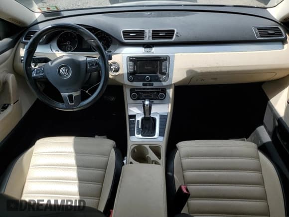 ✅ 2012 Volkswagen CC Lux Plus • VIN: WVWHP7AN8CE513747 • Lot: 61809995. Listed on Copart with 133,184 mi. Free auction sales archive from the USA and detailed vehicle history report at DreamBid. Image 8.