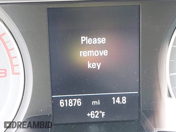 ✅ 2015 Audi S4 Premium Plus • VIN: WAUBGAFL9FA030335 • Lot: 42369461. Wystawiony na IAAI z przebiegiem 61 876 mil. Bezpłatny archiwum sprzedaży aukcyjnych z USA i szczegółowy raport historii pojazdu na DreamBid. Zdjęcie 16.