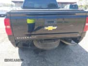 ✅ 2018 Chevrolet Silverado 1500 LT • VIN: 1GCRCREH3JZ165233 • Лот: 43502544. Опубликован ранее на IAAI с пробегом 123 053 миль. Бесплатный доступ к архиву аукционных продаж из США и подробный отчёт об истории автомобиля на DreamBid. Изображение 6.