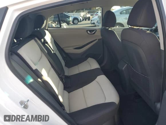 ✅ 2018 Hyundai Ioniq SEL • VIN: KMHC75LC3JU099513 • Lot: 93141335. Listed on Copart with 87,866 mi. Free auction sales archive from the USA and detailed vehicle history report at DreamBid. Image 10.