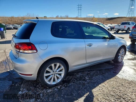 ✅ 2013 Volkswagen Golf TDI w/Tech Pkg • VIN: WVWBM7AJ9DW095285 • Lot: 93288035. Listed on Copart with 69,302 mi. Free auction sales archive from the USA and detailed vehicle history report at DreamBid. Image 3.