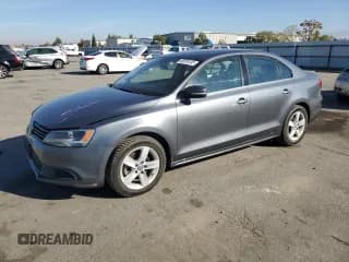 ✅ 2014 Volkswagen Jetta TDI • VIN: 3VWLL7AJ9EM391171 • Lot: 90758135. Listed on Copart with 106,874 mi. Free auction sales archive from the USA and detailed vehicle history report at DreamBid. Image 1.