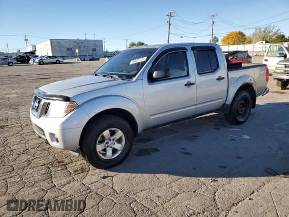 2013 Nissan Frontier SV z VIN 1N6AD0EV1DN717865, wystawiony jako Copart lot #90035175 z przebiegiem 201 730 mil mil oraz Czysty tytuł • Clean title. Historia ofert i sprzedaży dostępna na DreamBid. Obrazek 1.