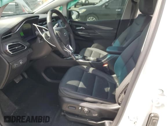 ✅ 2023 Chevrolet Bolt EV 2LT • VIN: 1G1FX6S08P4206216 • Lot: 54083125. Wystawiony na Copart z przebiegiem 10 673 mil. Bezpłatny archiwum sprzedaży aukcyjnych z USA i szczegółowy raport historii pojazdu na DreamBid. Zdjęcie 7.