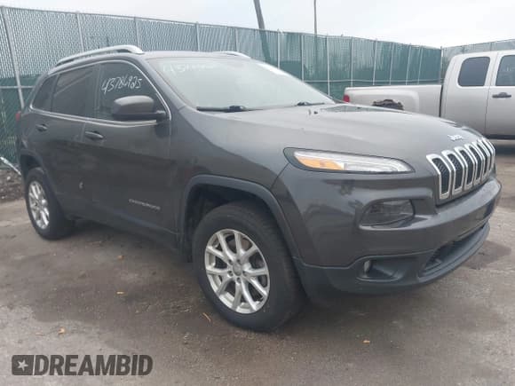 ✅ 2016 Jeep Cherokee Latitude • VIN: 1C4PJMCB1GW188485 • Lot: 43786925. Listed on IAAI with 190,711 mi. Free auction sales archive from the USA and detailed vehicle history report at DreamBid. Image 1.