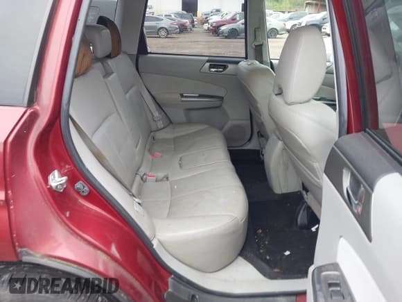 ✅ 2011 Subaru Forester X Limited • VIN: JF2SHBEC4BH773138 • Lot: 43822066. Listed on IAAI with 141,393 mi. Free auction sales archive from the USA and detailed vehicle history report at DreamBid. Image 8.