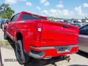 ✅ 2022 Chevrolet Silverado 1500 RST • VIN: 1GCUYEED5NZ131690 • Лот: 37353243. Опубликован ранее на IAAI с пробегом 11 938 миль. Бесплатный доступ к архиву аукционных продаж из США и подробный отчёт об истории автомобиля на DreamBid. Изображение 3.