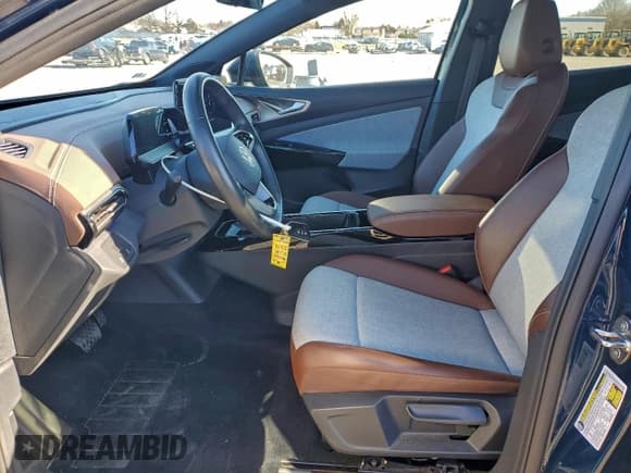 ✅ 2023 Volkswagen ID.4 Pro • VIN: 1V2CMPE88PC025115 • Lot: 96241575. Listed on Copart with 20,555 mi. Free auction sales archive from the USA and detailed vehicle history report at DreamBid. Image 7.
