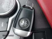 ✅ 2018 Alfa Romeo Giulia Ti Sport • VIN: ZARFAEEN4J7574429 • Лот: 43158939. Опубликован ранее на IAAI с пробегом 73 350 миль. Бесплатный доступ к архиву аукционных продаж из США и подробный отчёт об истории автомобиля на DreamBid. Изображение 11.