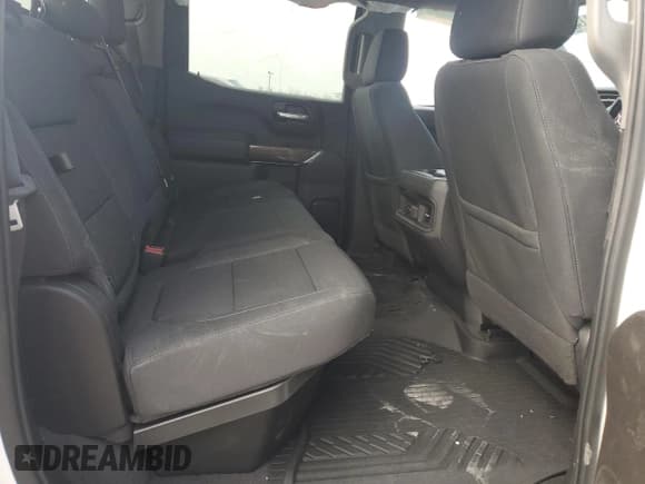 ✅ 2020 Chevrolet Silverado 1500 LT Trail Boss • VIN: 3GCPYFED0LG233673 • Lot: 67474244. Wystawiony na Copart z przebiegiem 67 734 mil. Bezpłatny archiwum sprzedaży aukcyjnych z USA i szczegółowy raport historii pojazdu na DreamBid. Zdjęcie 11.