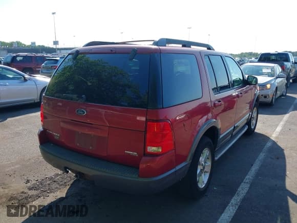 ✅ 2005 Ford Explorer XLT • VIN: 1FMZU73E454A63576 • Lot: 42532397. Listed on IAAI with 99,903 mi. Free auction sales archive from the USA and detailed vehicle history report at DreamBid. Image 4.