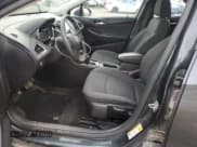 ✅ 2017 Chevrolet Cruze LT • VIN: 1G1BE5SM5H7197850 • Лот: 91531005. Опубликован ранее на Copart с пробегом 97 232 миль. Бесплатный доступ к архиву аукционных продаж из США и подробный отчёт об истории автомобиля на DreamBid. Изображение 7.