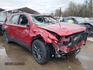 ✅ 2021 Chevrolet Traverse RS • VIN: 1GNEVJKW9MJ142403 • Lot: 38953872. Wystawiony na IAAI z przebiegiem 64 739 mil. Bezpłatny archiwum sprzedaży aukcyjnych z USA i szczegółowy raport historii pojazdu na DreamBid. Zdjęcie 1.