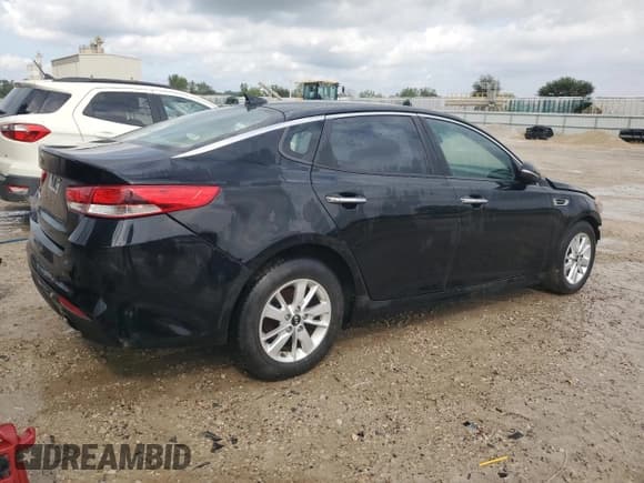 ✅ 2016 Kia Optima LX • VIN: 5XXGT4L31GG050109 • Lot: 82165145. Listed on Copart with 99,999 mi. Free auction sales archive from the USA and detailed vehicle history report at DreamBid. Image 3.
