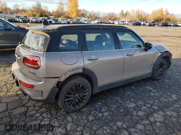 ✅ 2022 MINI Clubman Cooper S • VIN: WMWXJ1C08N2R10047 • Лот: 80560854. Опубликован ранее на Copart с пробегом 8 503 миль. Бесплатный доступ к архиву аукционных продаж из США и подробный отчёт об истории автомобиля на DreamBid. Изображение 3.
