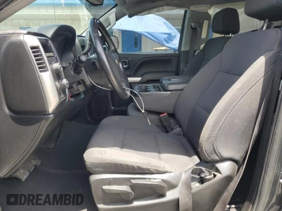 ✅ 2019 Chevrolet Silverado 1500 LT • VIN: 2GCVKPEC2K1114004 • Lot: 60217545. Wystawiony na Copart z przebiegiem 171 328 mil. Bezpłatny archiwum sprzedaży aukcyjnych z USA i szczegółowy raport historii pojazdu na DreamBid. Zdjęcie 7.