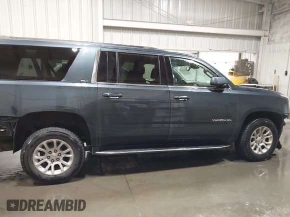 ✅ 2019 GMC Yukon XL SLT • VIN: 1GKS2GKC3KR332195 • Лот: 43603839. Опубликован ранее на IAAI с пробегом 144 431 миль. Бесплатный доступ к архиву аукционных продаж из США и подробный отчёт об истории автомобиля на DreamBid. Изображение 13.