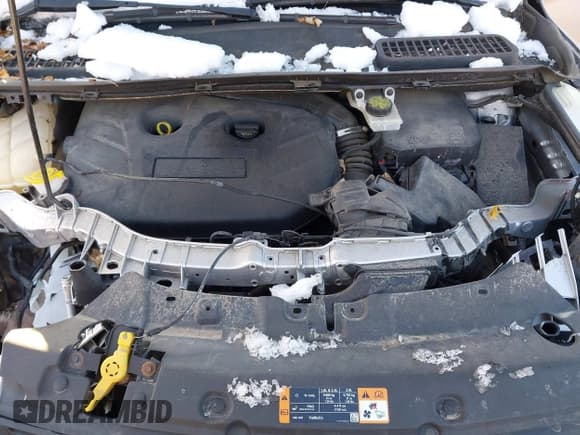 ✅ 2016 Ford Escape SE • VIN: 1FMCU9G98GUA28086 • Lot: 43667528. Listed on IAAI with 27,553 mi. Free auction sales archive from the USA and detailed vehicle history report at DreamBid. Image 10.