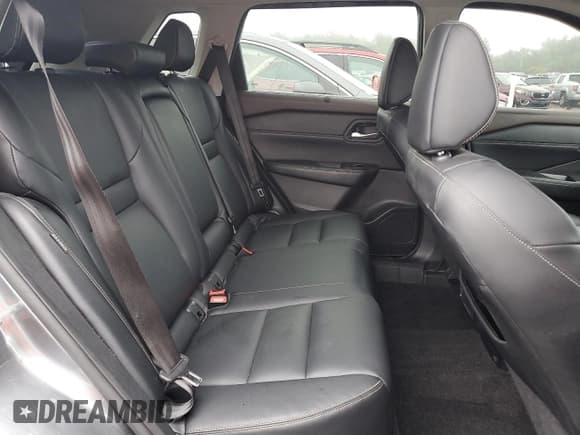 ✅ 2023 Nissan Rogue SL • VIN: 5N1BT3CB6PC839153 • Lot: 81627665. Wystawiony na Copart z przebiegiem 94 149 mil. Bezpłatny archiwum sprzedaży aukcyjnych z USA i szczegółowy raport historii pojazdu na DreamBid. Zdjęcie 11.