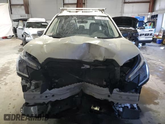 ✅ 2023 Subaru Forester • VIN: JF2SKACC8PH535282 • Lot: 43746585. Wystawiony na Copart z przebiegiem 40 074 mil. Bezpłatny archiwum sprzedaży aukcyjnych z USA i szczegółowy raport historii pojazdu na DreamBid. Zdjęcie 5.