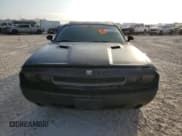 ✅ 2010 Dodge Challenger SE • VIN: 2B3CJ4DV2AH184041 • Lot: 78199344. Wystawiony na Copart z przebiegiem 225 838 mil. Bezpłatny archiwum sprzedaży aukcyjnych z USA i szczegółowy raport historii pojazdu na DreamBid. Zdjęcie 5.