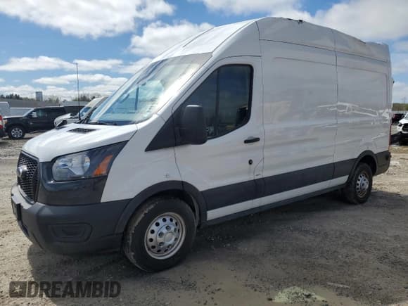 ✅ 2023 Ford Transit Cargo • VIN: 1FTBR2X88PKA66512 • Лот: 58451445. Опубликован ранее на Copart с пробегом 74 819 миль. Бесплатный доступ к архиву аукционных продаж из США и подробный отчёт об истории автомобиля на DreamBid. Изображение 1.