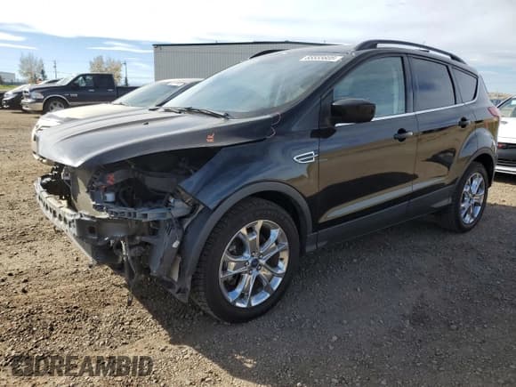 ✅ 2016 Ford Escape SE • VIN: 1FMCU9G91GUC31417 • Lot: 85555605. Listed on Copart with 46,481 mi. Free auction sales archive from the USA and detailed vehicle history report at DreamBid. Image 1.