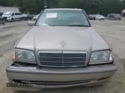 ✅ 1999 Mercedes-Benz C 230/260/280/320 • VIN: WDBHA29G2XA789962 • Lot: 42957917. Wystawiony na IAAI z przebiegiem 112 800 mil. Bezpłatny archiwum sprzedaży aukcyjnych z USA i szczegółowy raport historii pojazdu na DreamBid. Zdjęcie 12.