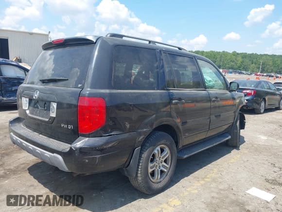 ✅ 2004 Honda Pilot EX • VIN: 2HKYF18594H504322 • Lot: 43004180. Listed on IAAI with 189,127 mi. Free auction sales archive from the USA and detailed vehicle history report at DreamBid. Image 4.