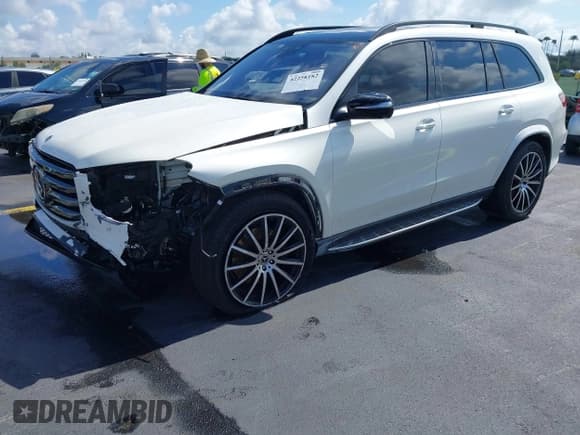 ✅ 2024 Mercedes-Benz GLS 450 • VIN: 4JGFF5KE9RB036748 • Lot: 42258182. Listed on IAAI with 20,755 mi. Free auction sales archive from the USA and detailed vehicle history report at DreamBid. Image 2.