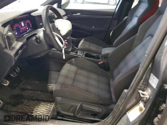 ✅ 2024 Volkswagen Golf GTI 380 S • VIN: WVWHA7CDXRW217072 • Lot: 87752585. Wystawiony na Copart z przebiegiem 16 130 mil. Bezpłatny archiwum sprzedaży aukcyjnych z USA i szczegółowy raport historii pojazdu na DreamBid. Zdjęcie 7.