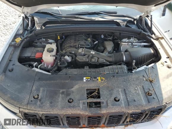 ✅ 2021 Jeep Grand Cherokee Laredo • VIN: 1C4RJKAG8M8151784 • Lot: 59259615. Listed on Copart with 49,139 mi. Free auction sales archive from the USA and detailed vehicle history report at DreamBid. Image 12.