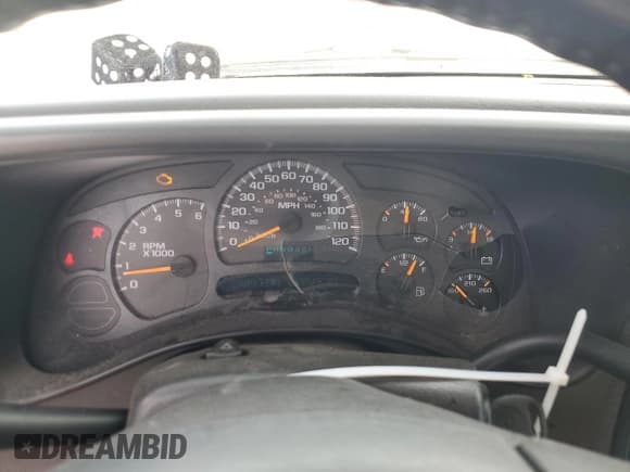 ✅ 2005 Chevrolet Silverado 1500 LS • VIN: 2GCEC13T151183235 • Лот: 69658254. Опубликован ранее на Copart с пробегом 249 042 миль. Бесплатный доступ к архиву аукционных продаж из США и подробный отчёт об истории автомобиля на DreamBid. Изображение 9.