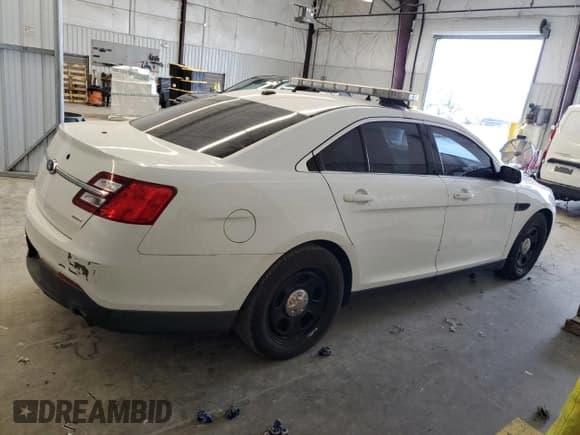 ✅ 2013 Ford Police Interceptor • VIN: 1FAHP2MT3DG196579 • Лот: 84094414. Опубликован ранее на Copart с пробегом Не указан. Бесплатный доступ к архиву аукционных продаж из США и подробный отчёт об истории автомобиля на DreamBid. Изображение 3.