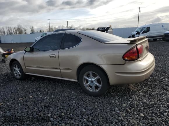 ✅ 2004 Oldsmobile Alero GLS • VIN: 1G3NF12E44C239283 • Lot: 51658015. Listed on Copart with 177,579 mi. Free auction sales archive from the USA and detailed vehicle history report at DreamBid. Image 2.