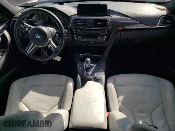 ✅ 2016 BMW M3 • VIN: WBS8M9C57G5D30360 • Lot: 43237344. Listed on Copart with 81,879 mi. Free auction sales archive from the USA and detailed vehicle history report at DreamBid. Image 8.