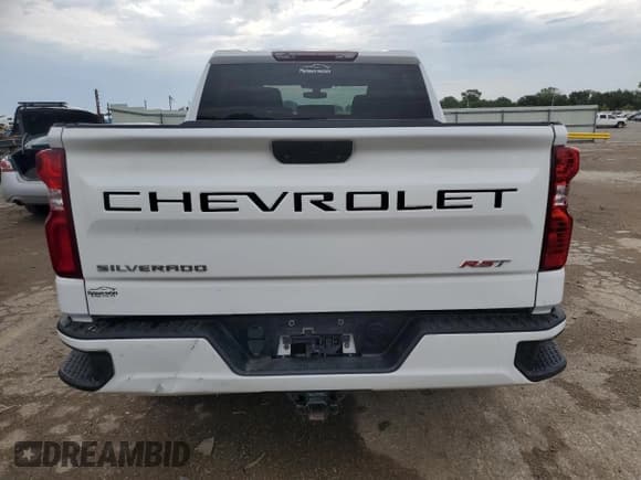 ✅ 2019 Chevrolet Silverado 1500 RST • VIN: 1GCUYEED5KZ239853 • Lot: 63123674. Wystawiony na Copart z przebiegiem 102 877 mil. Bezpłatny archiwum sprzedaży aukcyjnych z USA i szczegółowy raport historii pojazdu na DreamBid. Zdjęcie 6.