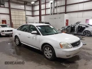 ✅ 2006 Ford Five Hundred SEL • VIN: 1FAHP27116G174268 • Lot: 42744105. Wystawiony na IAAI z przebiegiem 154 519 mil. Bezpłatny archiwum sprzedaży aukcyjnych z USA i szczegółowy raport historii pojazdu na DreamBid. Zdjęcie 1.