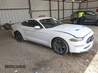 2022 Ford Mustang EcoBoost z VIN 1FA6P8TH9N5136651, wystawiony jako IAAI lot #42766170 z przebiegiem 44 390 mil mil oraz . Historia ofert i sprzedaży dostępna na DreamBid. Obrazek 1.