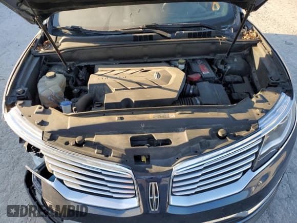 ✅ 2017 Lincoln MKX Reserve • VIN: 2LMPJ8LP0HBL11201 • Lot: 81899495. Listed on Copart with 105,075 mi. Free auction sales archive from the USA and detailed vehicle history report at DreamBid. Image 12.