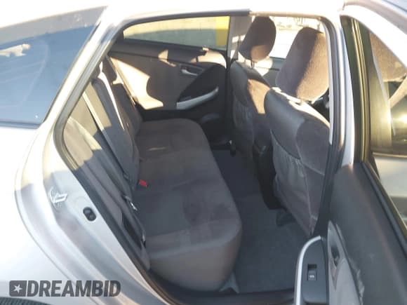 ✅ 2015 Toyota Prius Two • VIN: JTDKN3DU9F1992327 • Lot: 43778331. Wystawiony na IAAI z przebiegiem 218 119 mil. Bezpłatny archiwum sprzedaży aukcyjnych z USA i szczegółowy raport historii pojazdu na DreamBid. Zdjęcie 8.