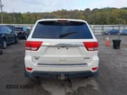 ✅ 2011 Jeep Grand Cherokee Overland • VIN: 1J4RR6GT4BC738511 • Lot: 43349854. Listed on IAAI with 252,639 mi. Free auction sales archive from the USA and detailed vehicle history report at DreamBid. Image 16.