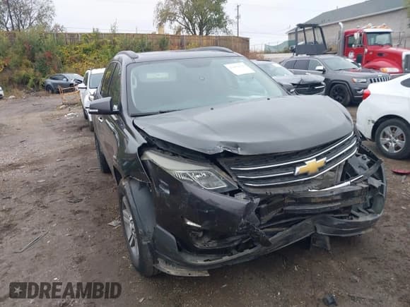 ✅ 2015 Chevrolet Traverse LT • VIN: 1GNKVHKD7FJ389402 • Lot: 43459239. Wystawiony na IAAI z przebiegiem 181 497 mil. Bezpłatny archiwum sprzedaży aukcyjnych z USA i szczegółowy raport historii pojazdu na DreamBid. Zdjęcie 6.
