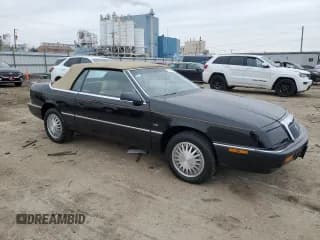 ✅ 1992 Chrysler LeBaron • VIN: 1C3XU5530NF252438 • Lot: 41915995. Wystawiony na Copart z przebiegiem 39 245 mil. Bezpłatny archiwum sprzedaży aukcyjnych z USA i szczegółowy raport historii pojazdu na DreamBid. Zdjęcie 4.