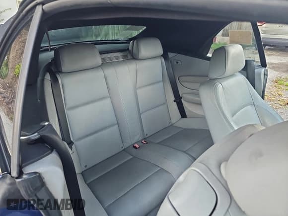 ✅ 2009 BMW 1 Series 135i • VIN: WBAUN93569VK41024 • Лот: 70248175. Опубликован ранее на Copart с пробегом 127 226 миль. Бесплатный доступ к архиву аукционных продаж из США и подробный отчёт об истории автомобиля на DreamBid. Изображение 6.