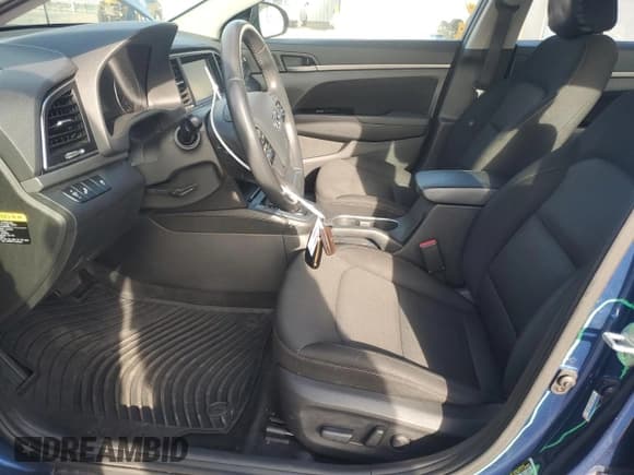 ✅ 2017 Hyundai Elantra Value Edition • VIN: 5NPD84LFXHH200805 • Lot: 91971225. Listed on Copart with 171,349 mi. Free auction sales archive from the USA and detailed vehicle history report at DreamBid. Image 7.