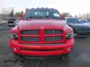 2004 Dodge 3500 ST z VIN 3D7LU38C34G276102, wystawiony jako IAAI lot #41056672 z przebiegiem 216 277 mil mil oraz . Historia ofert i sprzedaży dostępna na DreamBid. Obrazek 12.