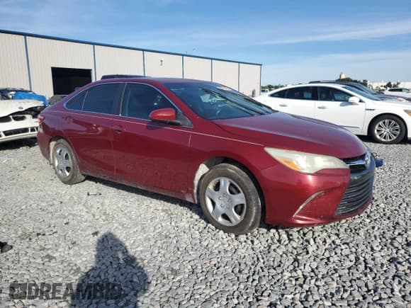 ✅ 2016 Toyota Camry LE • VIN: 4T1BF1FK7GU548615 • Лот: 92275415. Опубликован ранее на Copart с пробегом 204 048 миль. Бесплатный доступ к архиву аукционных продаж из США и подробный отчёт об истории автомобиля на DreamBid. Изображение 4.